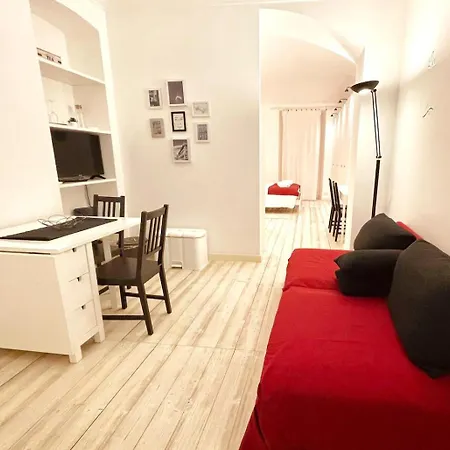 Daire Casa Di Carlo, Con Poli, Metro, Caffe A Due Passi Torino