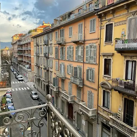 Casa Di Carlo, Con Poli, Metro, Caffe A Due Passi *
